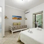 Ysorhouse Apartment *