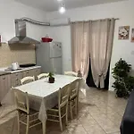 Ysorhouse *